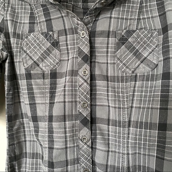 Plaid blouse - Picture 2 of 6